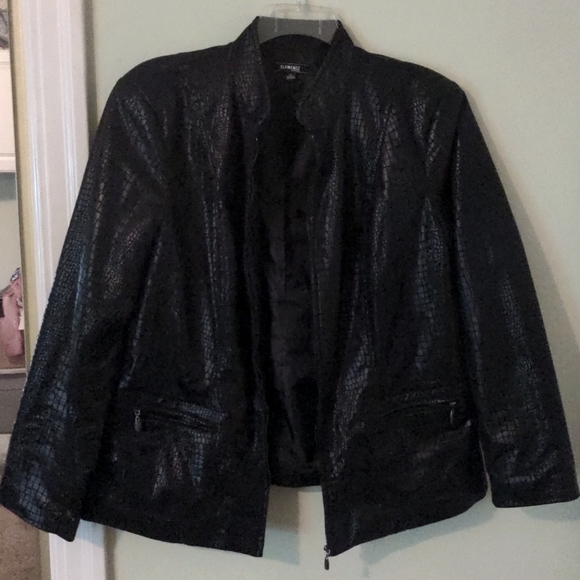 Elementz Woman's Black Jacket, 1X - Picture 1 of 15